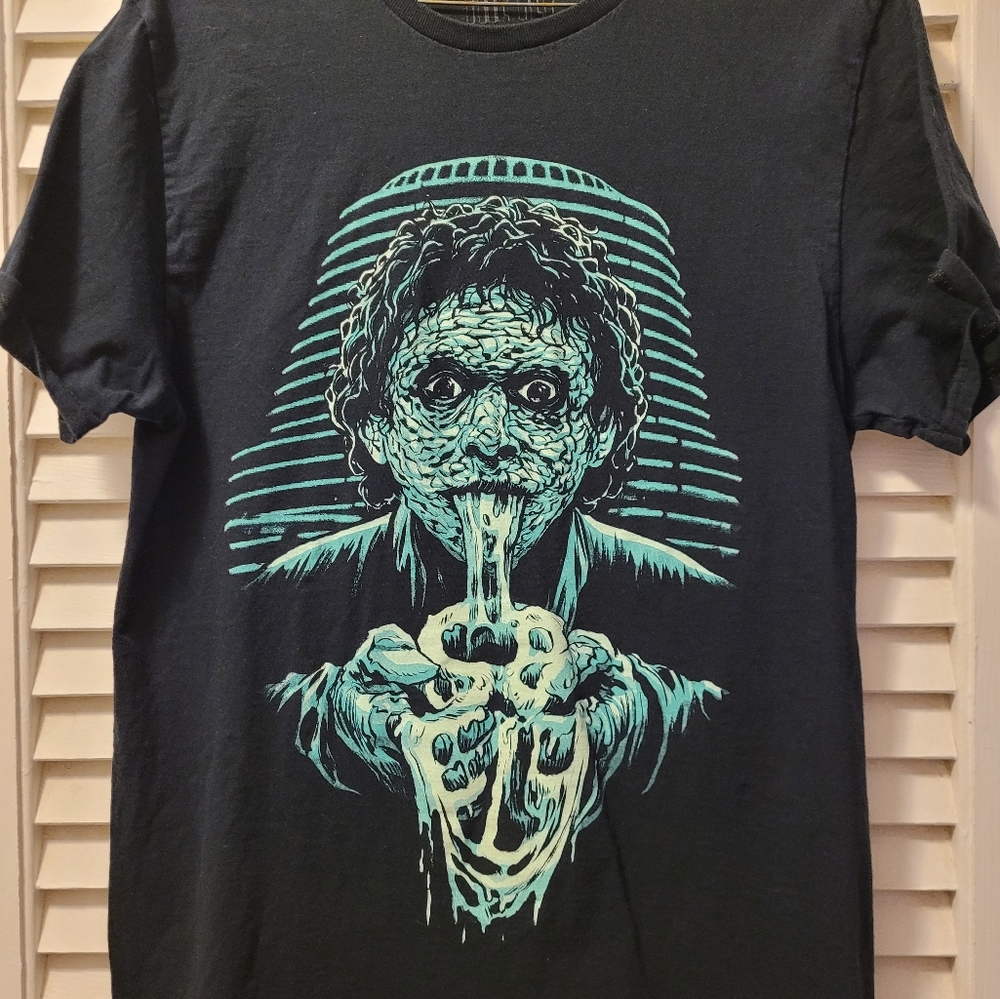 The fly t-shirt - Loot crate series